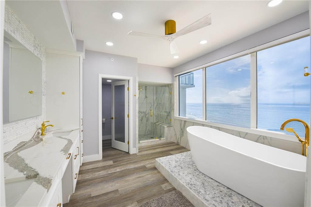 1600 GULF BOULEVARD 1112 photo 6
