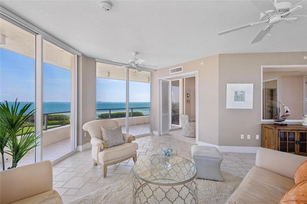 3010 GRAND BAY BOULEVARD 432 photo 7