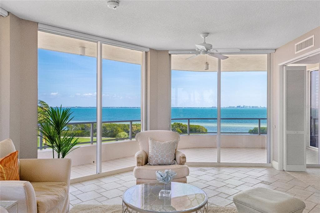 3010 GRAND BAY BOULEVARD 432 photo 5