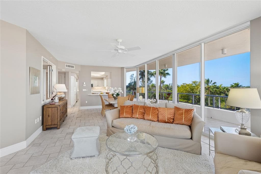 3010 GRAND BAY BOULEVARD 432 photo 8
