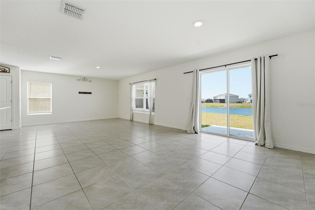 10215 CHARLOTTE DRIVE photo 15