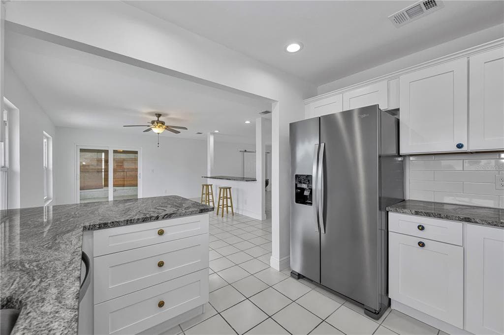 4909 SHOREVIEW COURT photo 23