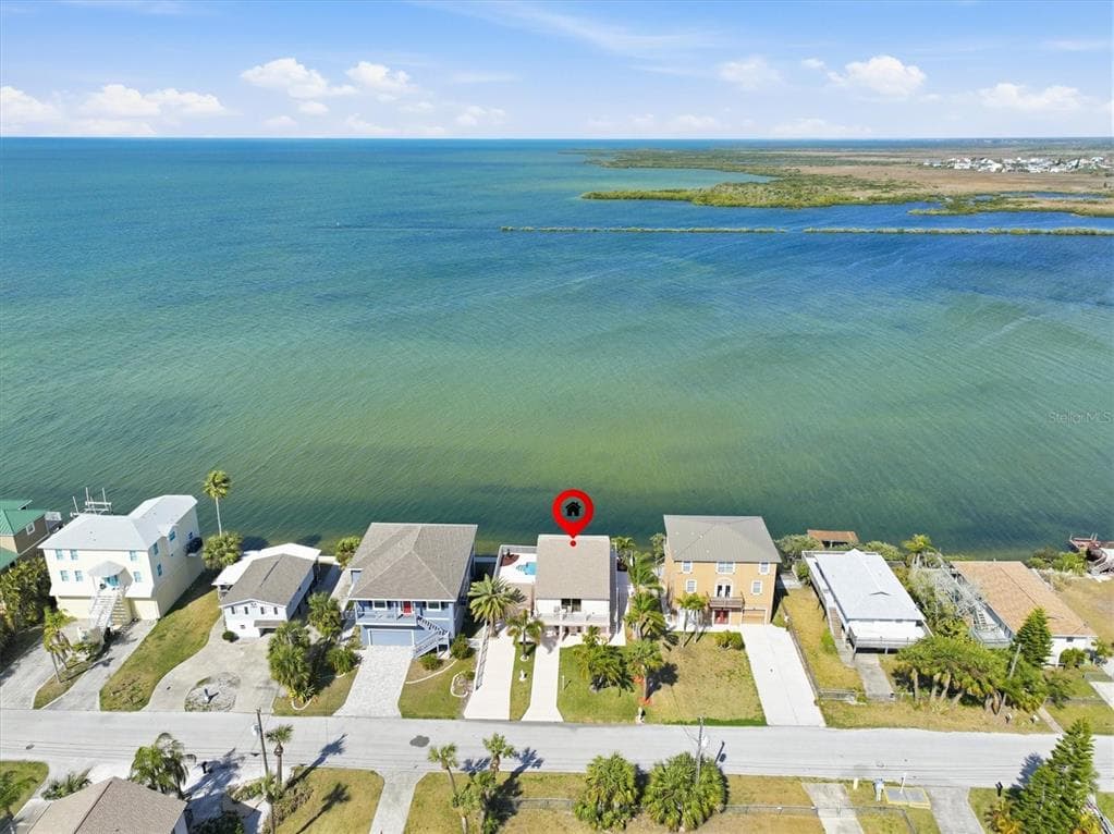 6511 DRIFTWOOD DRIVE photo 4