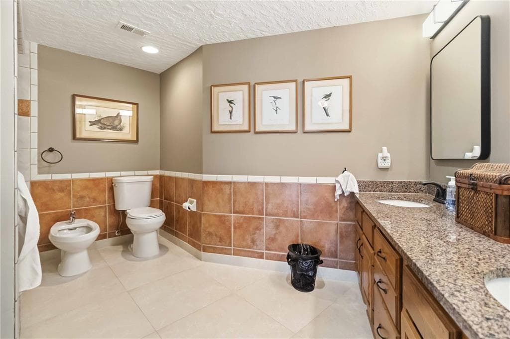 905 N HARBOR CITY BOULEVARD 204 photo 25