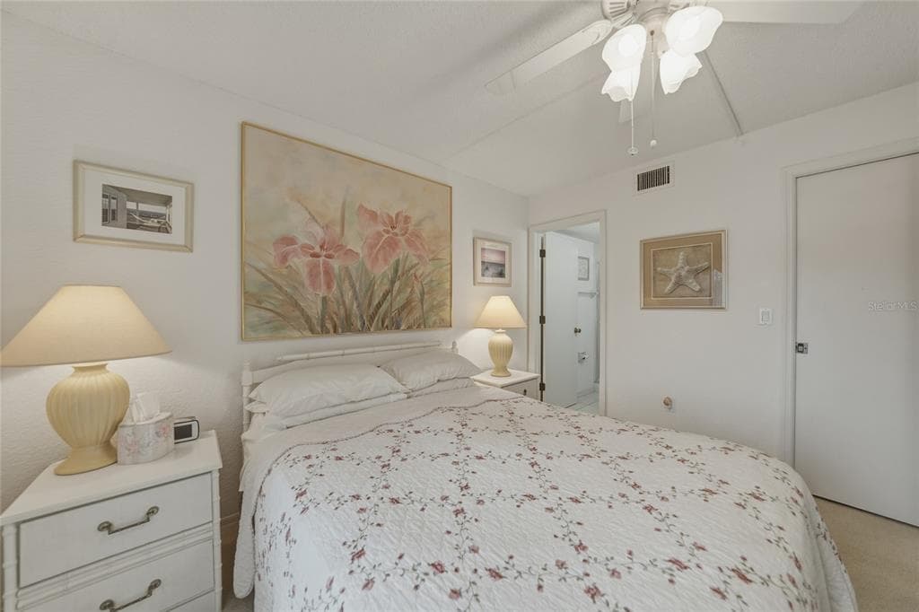 4000 OAKVIEW DRIVE L2 photo 13