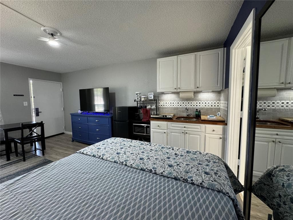 7150 N TAMIAMI TRAIL S-623 photo 11