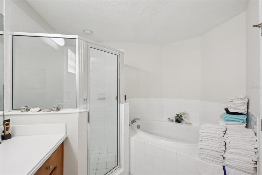 533 BAHIA BEACH BOULEVARD photo 25