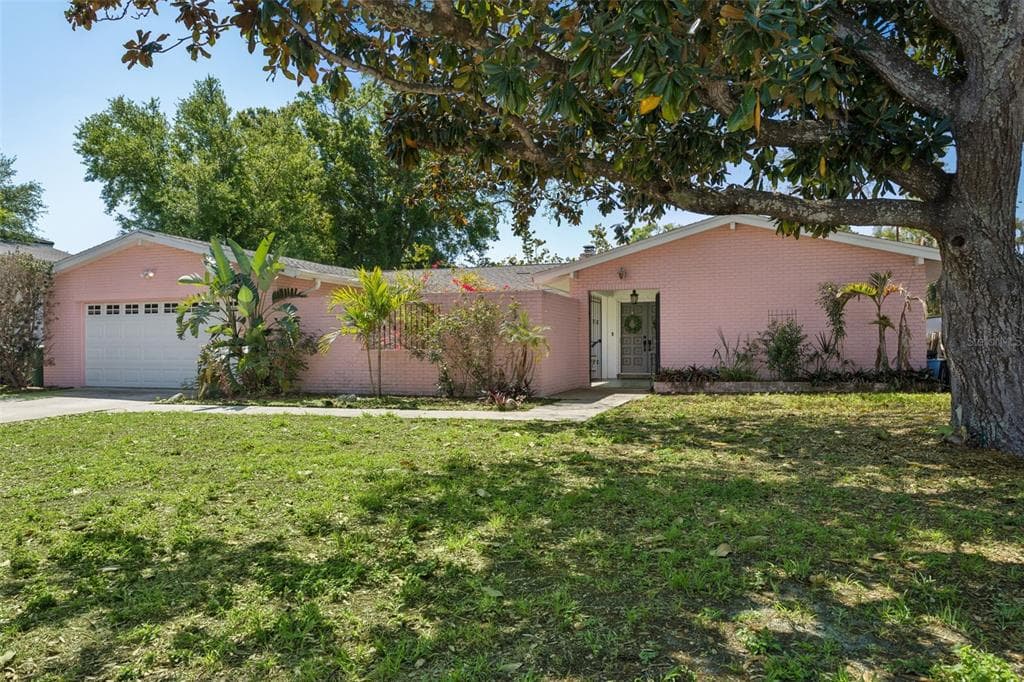 4928 W SAN RAFAEL STREET photo 1