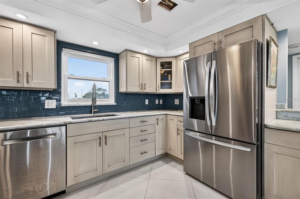 5130 BRITTANY DRIVE S 201 photo 7