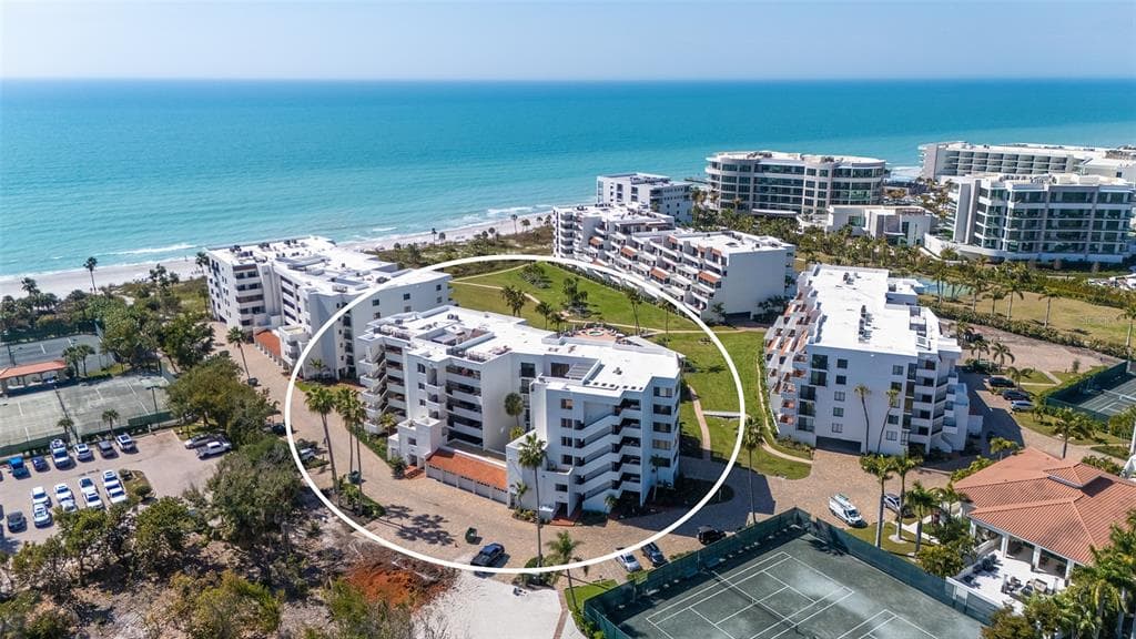 1445 GULF OF MEXICO DRIVE 101 photo 2