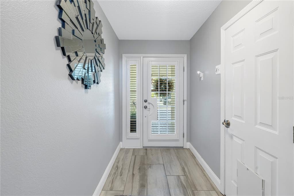 117 YACHT CLUB LANE photo 10