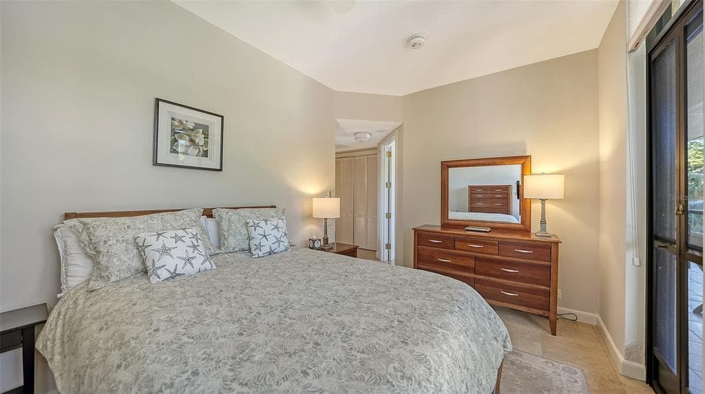 1241 GULF OF MEXICO DRIVE 111 photo 17