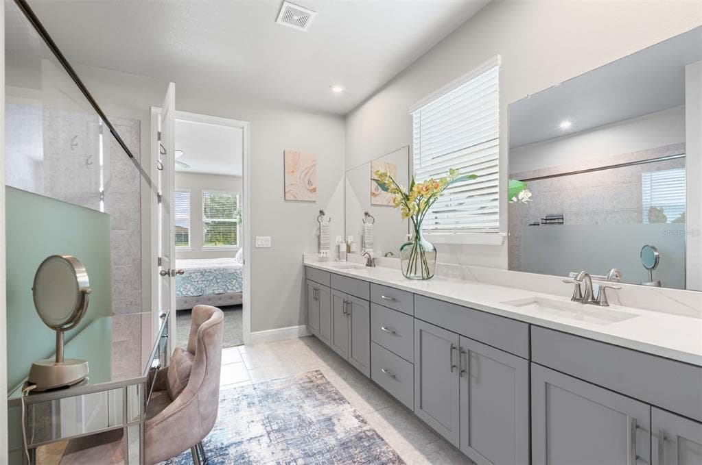 20380 SYMPHONY PLACE photo 19