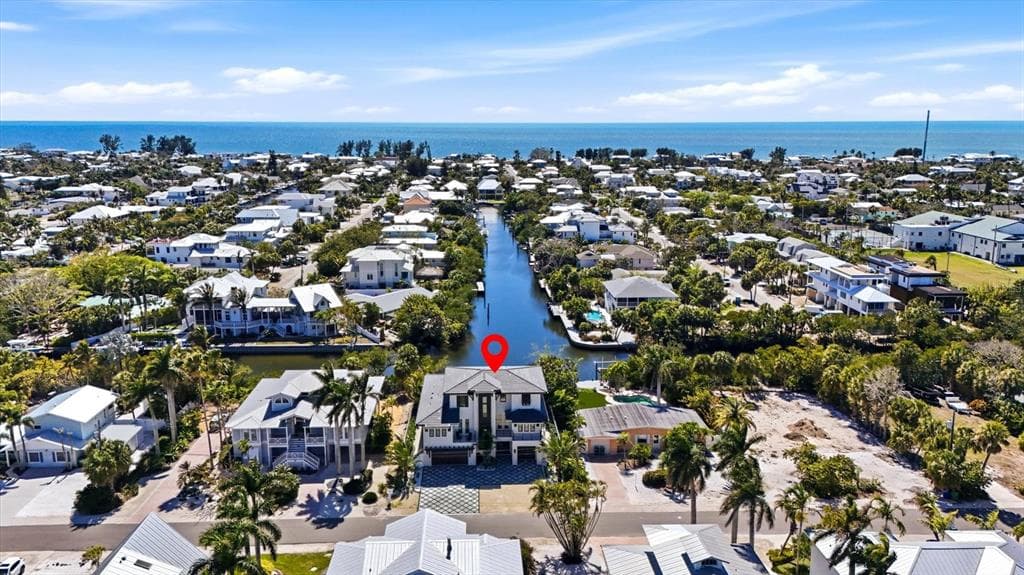 319 TARPON STREET photo 4
