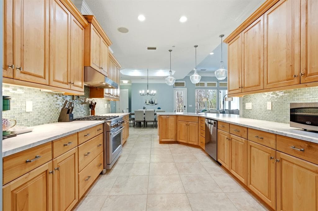 6595 COLLIER ROAD photo 21