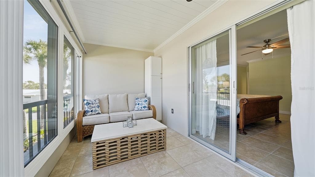 199 WHISPERING SANDS DRIVE 204 photo 22
