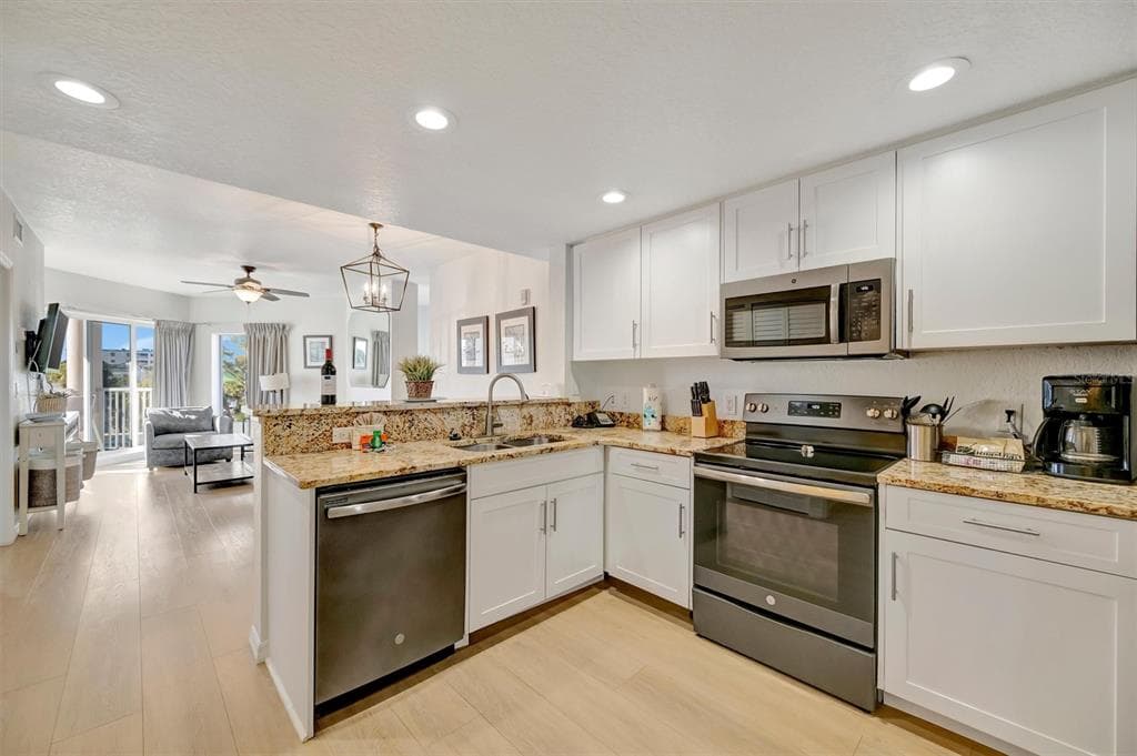 12000 GULF BOULEVARD 301N photo 10