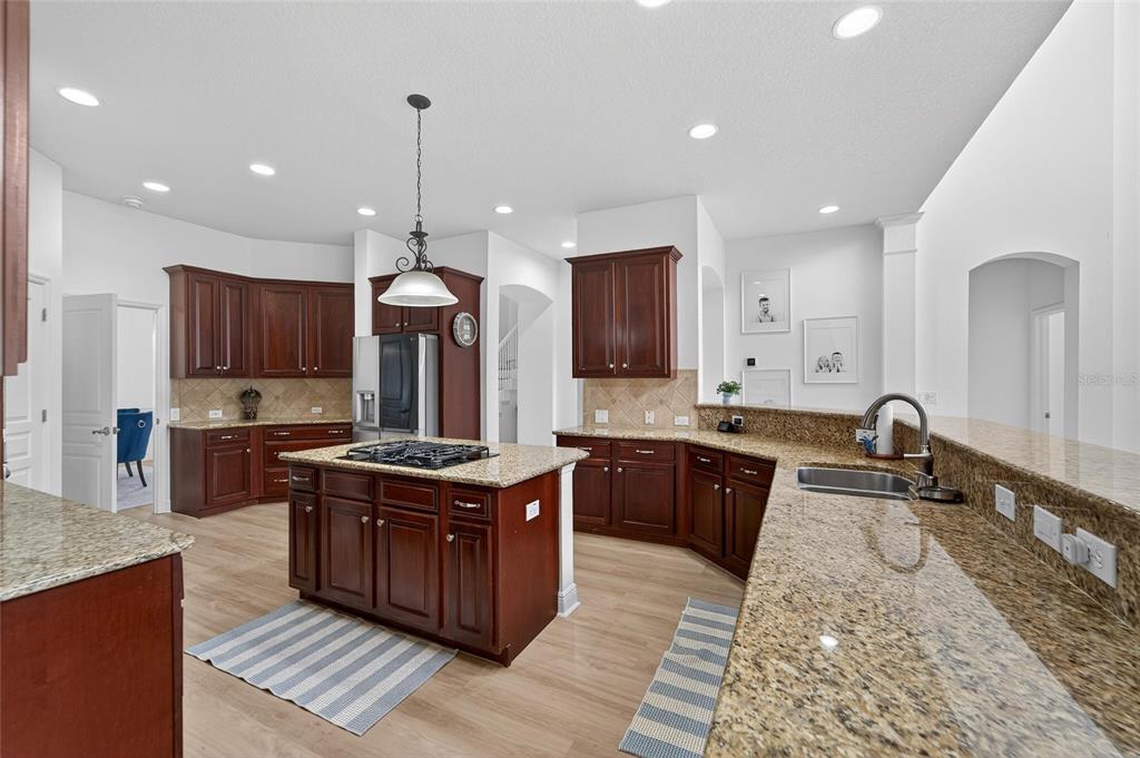 616 MIRABAY BOULEVARD photo 18