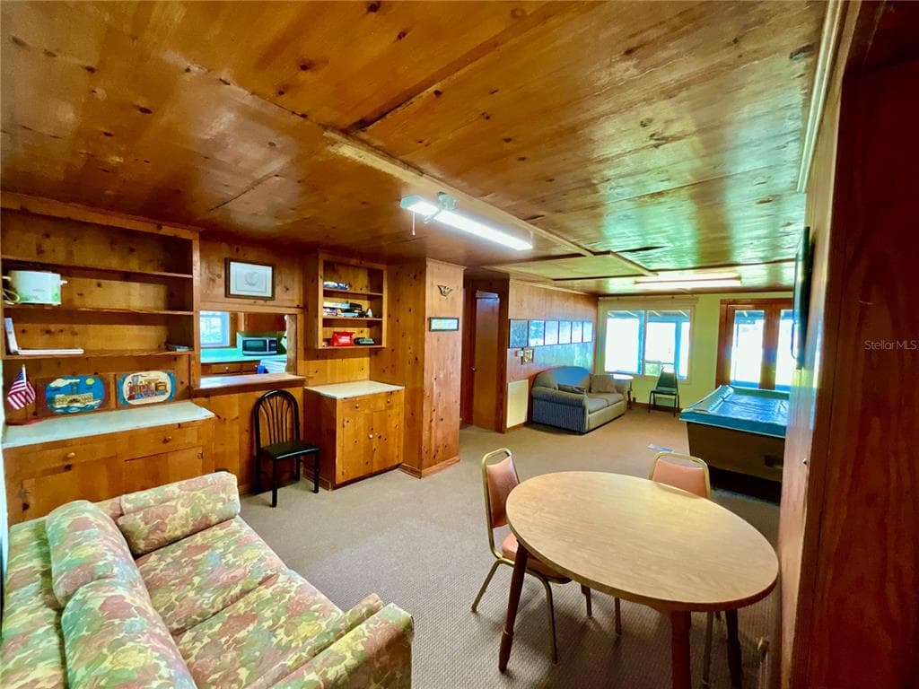 106 E SUNNYSIDE BEACH ROAD photo 6