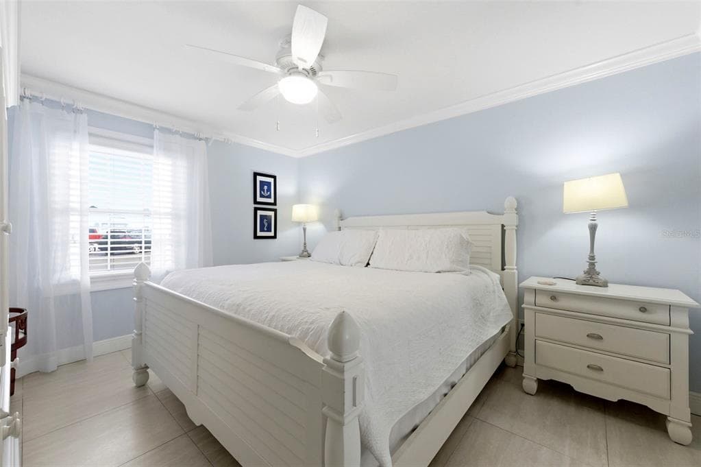 4911 COQUINA KEY DRIVE SE C photo 20