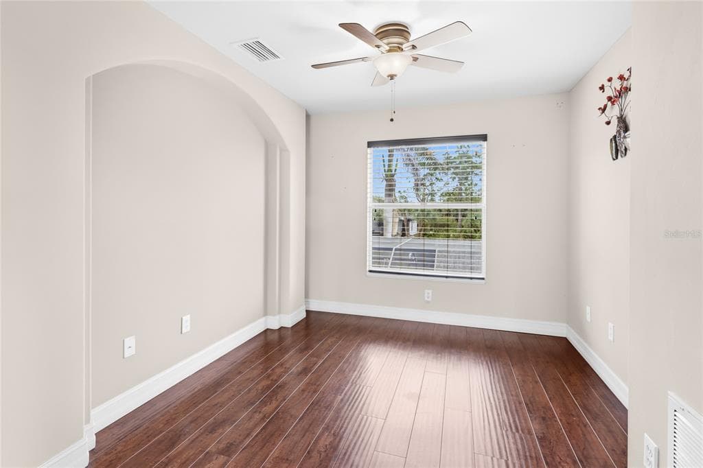 4228 BIRNAM TERRACE photo 20