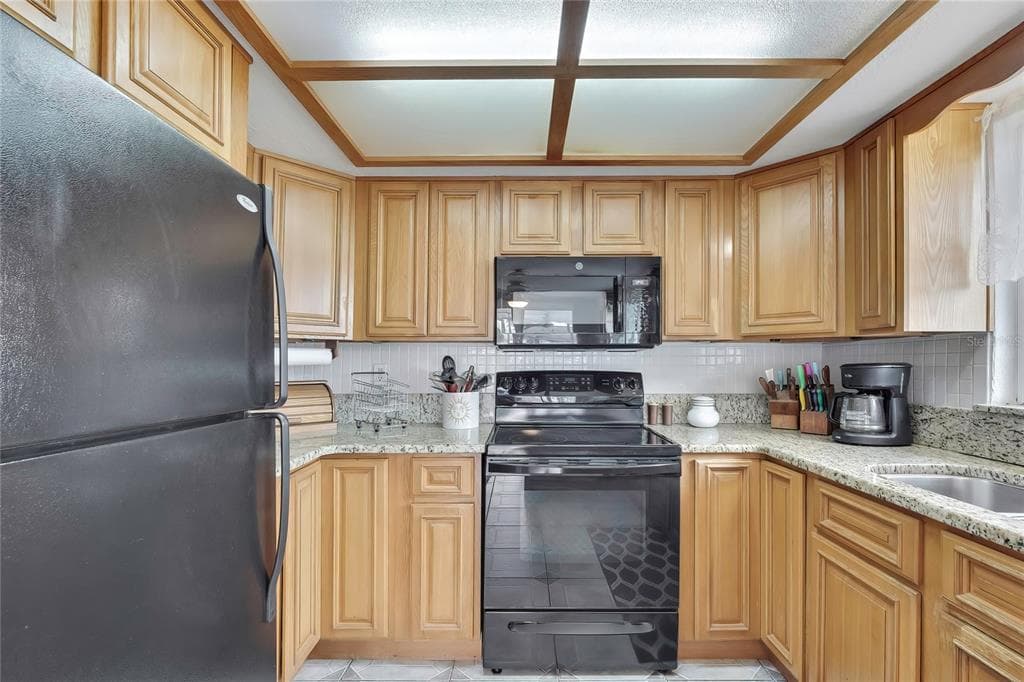 6601 SEA RANCH DRIVE photo 12