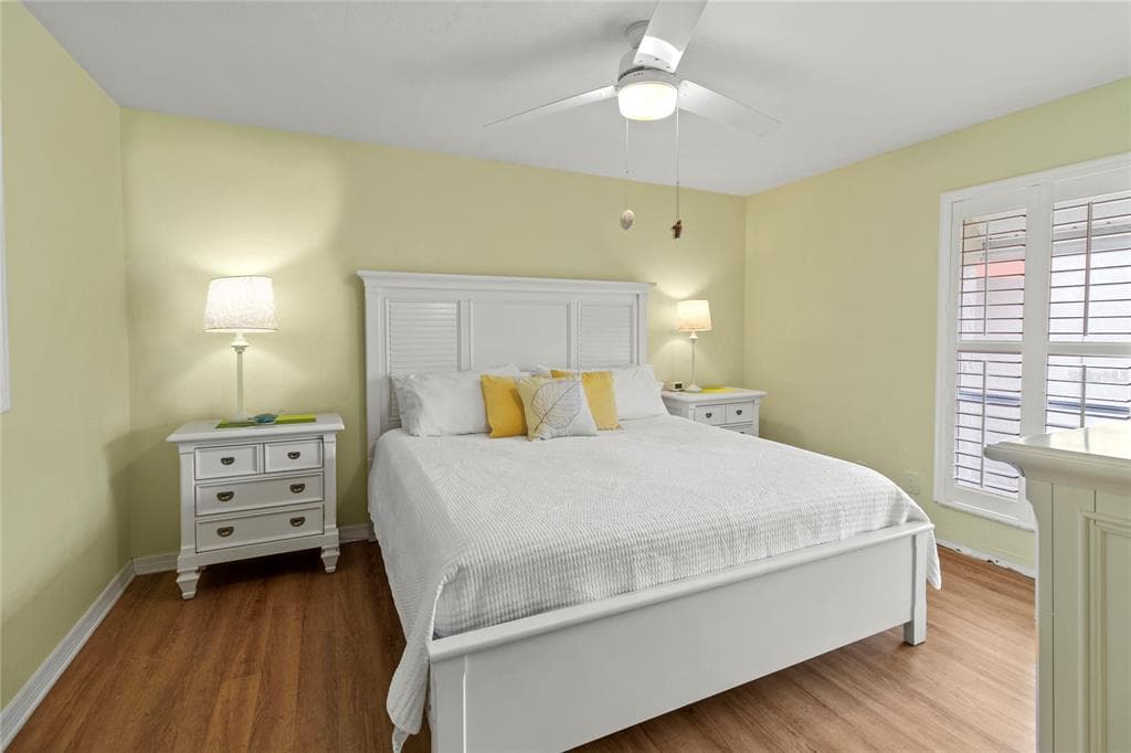 1801 GULF DRIVE N 275 photo 18