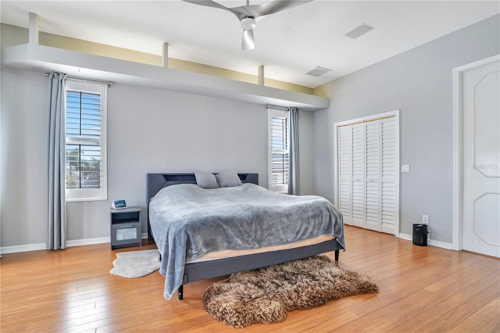 934 SYMPHONY ISLES BOULEVARD photo 24