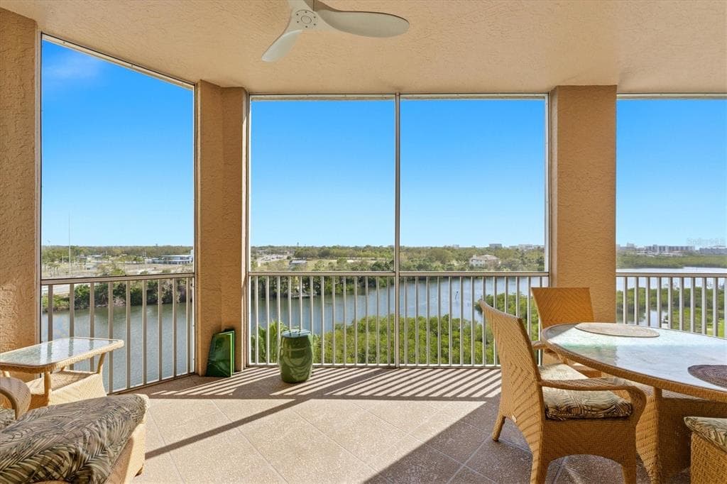 5531 CANNES CIRCLE 603 photo 3