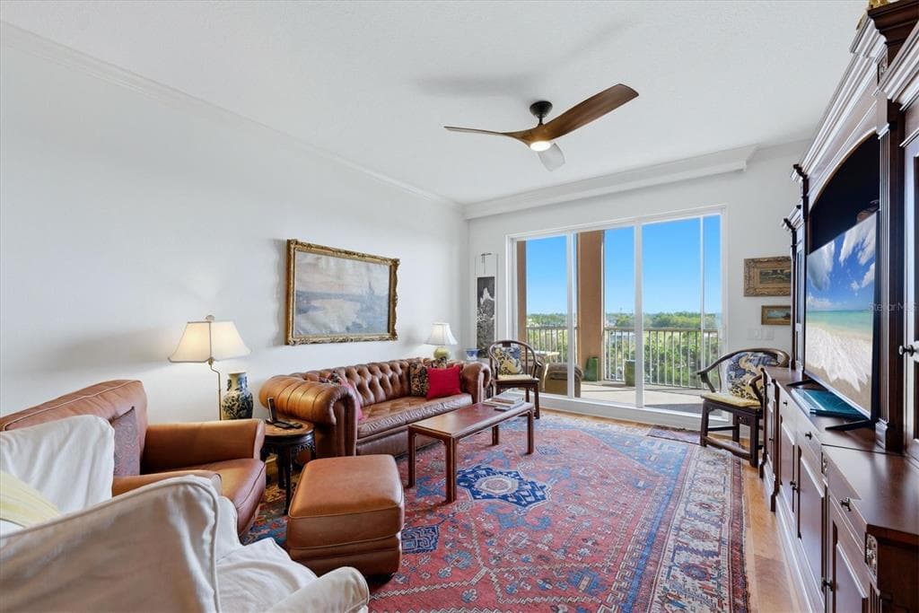 5531 CANNES CIRCLE 603 photo 8