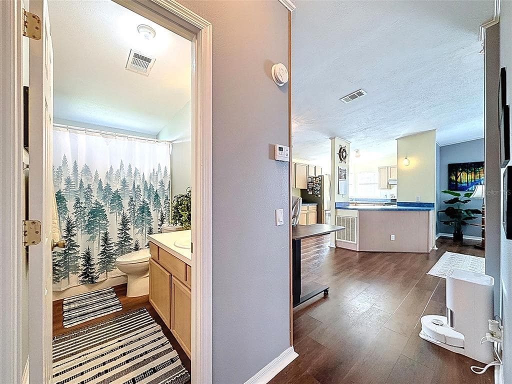 81 STRAPHMORE DRIVE photo 22