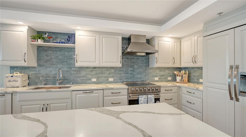 2410 HARBOURSIDE DRIVE 142 photo 19