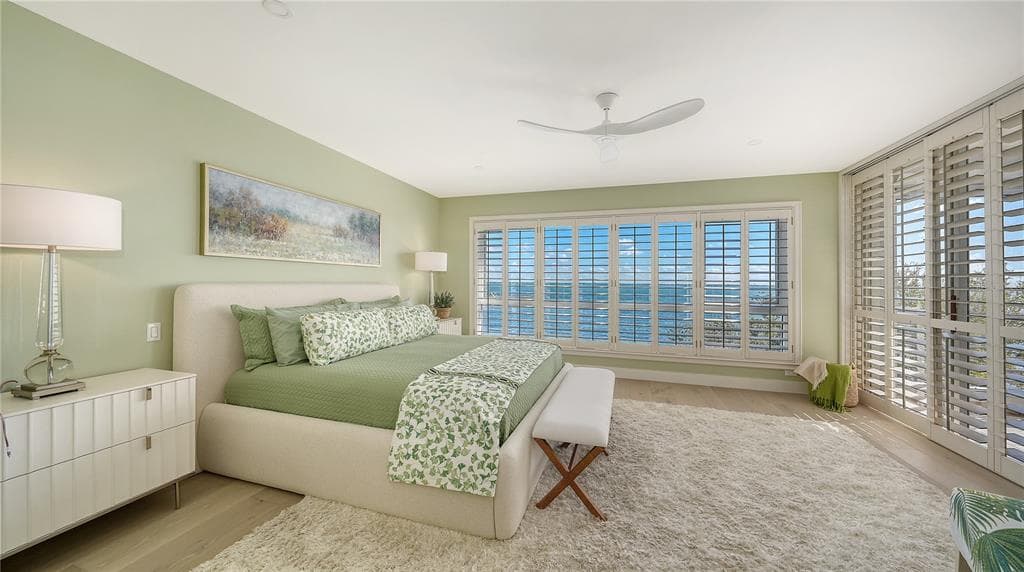 2410 HARBOURSIDE DRIVE 142 photo 25
