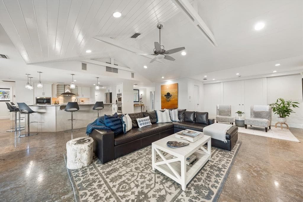 109 DRIFTWOOD LANE photo 8