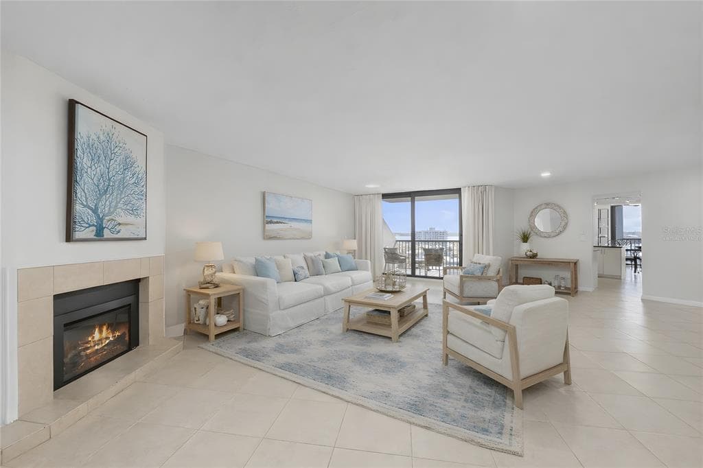 1660 GULF BOULEVARD 807 photo 5