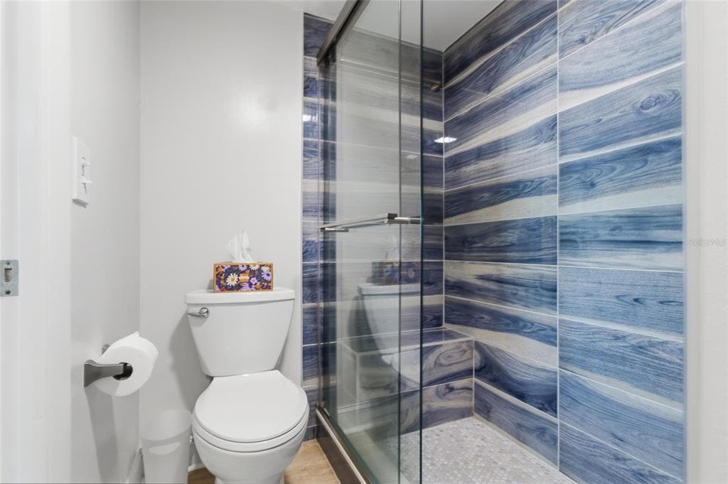 2616 COVE CAY DRIVE 502 photo 24