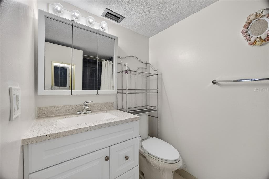1461 AQUI ESTA DRIVE B3 photo 16