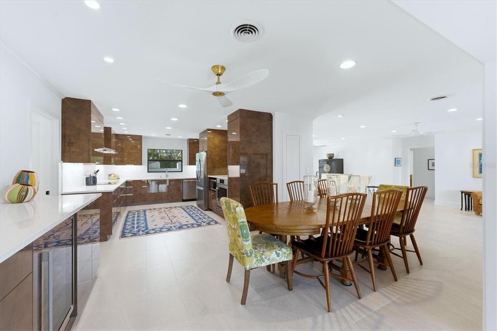 531 72ND STREET photo 16