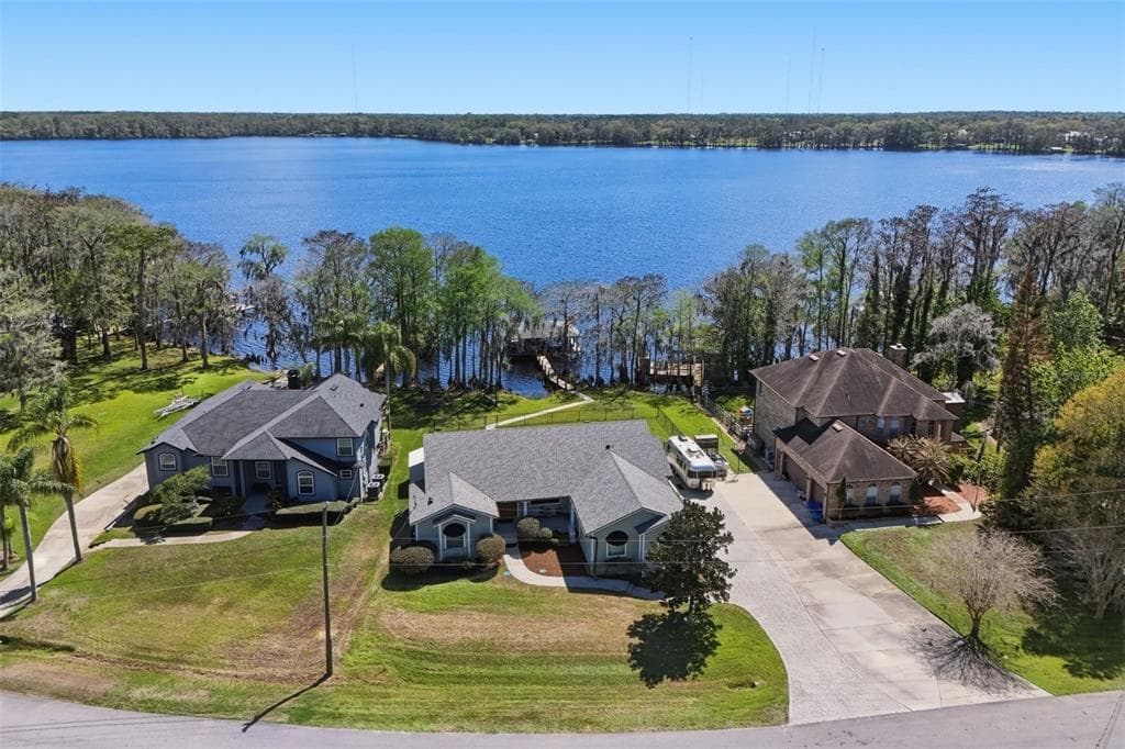 834 MILLSHORE DRIVE photo 6
