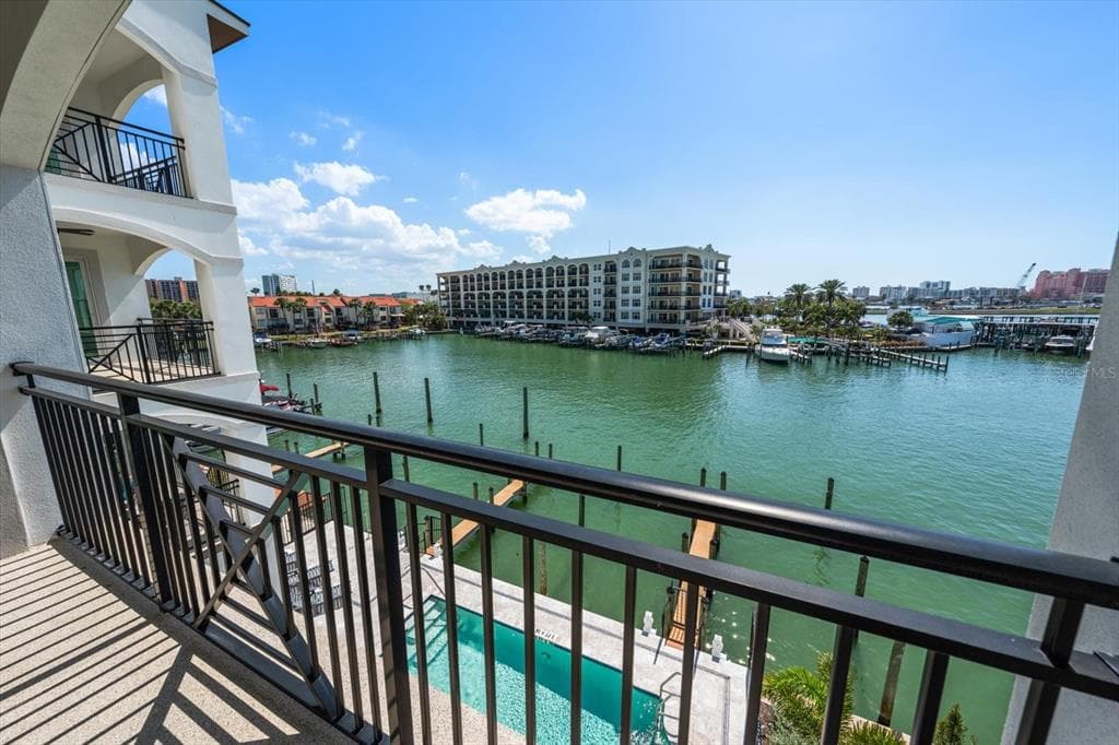 211 DOLPHIN POINT 303 photo 15