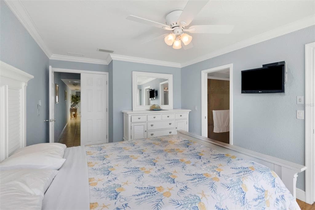 20204 GULF BOULEVARD 9 photo 23