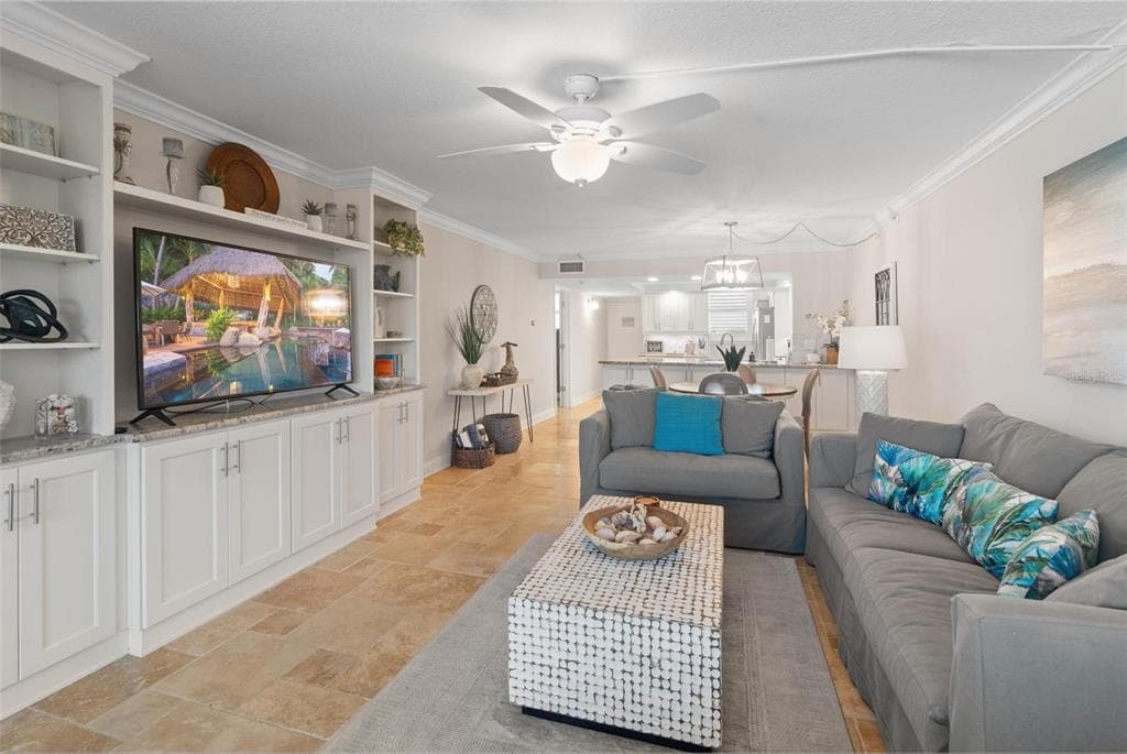 14900 GULF BOULEVARD 202 photo 4