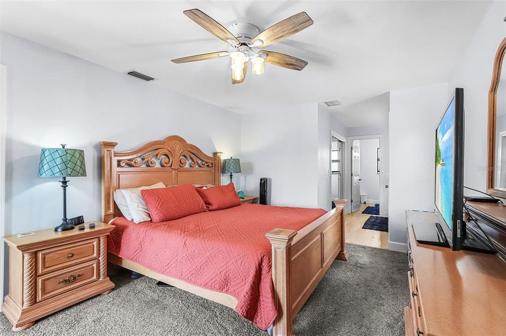 3935 COUNTRY CLUB BOULEVARD 17 photo 18