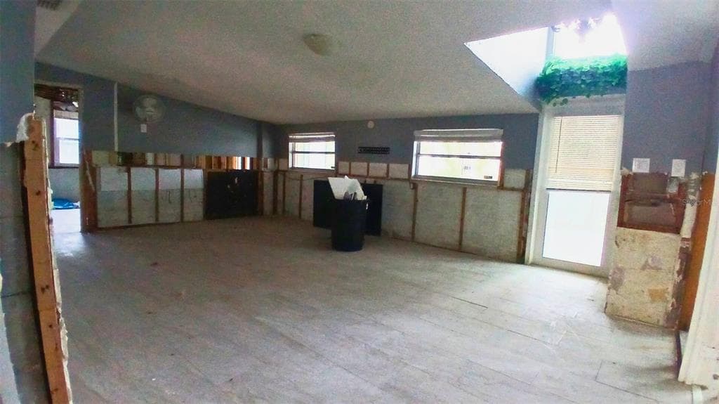9900 ISLAND HARBOR DRIVE photo 23