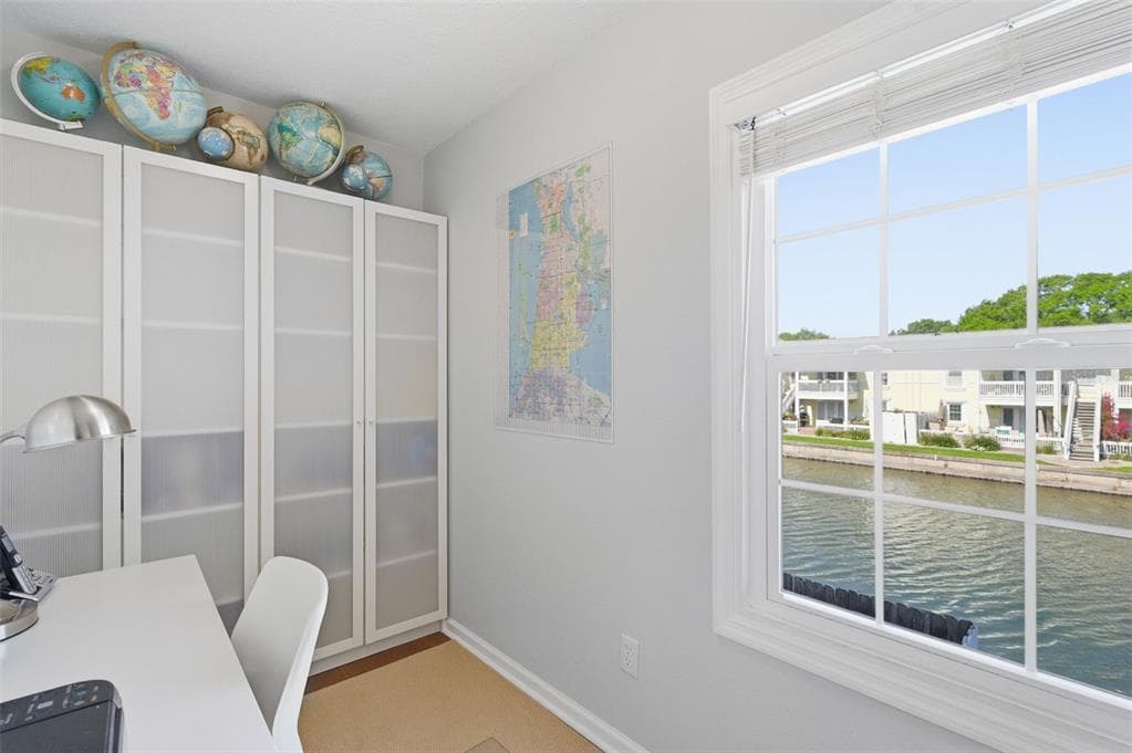 5005 COQUINA KEY DRIVE SE E photo 17