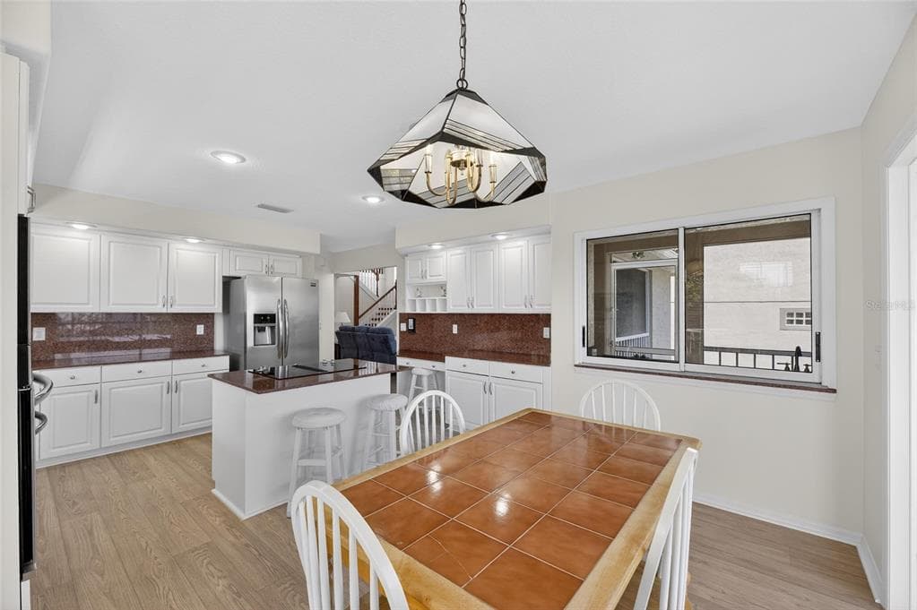 6107 MARBELLA BOULEVARD photo 24