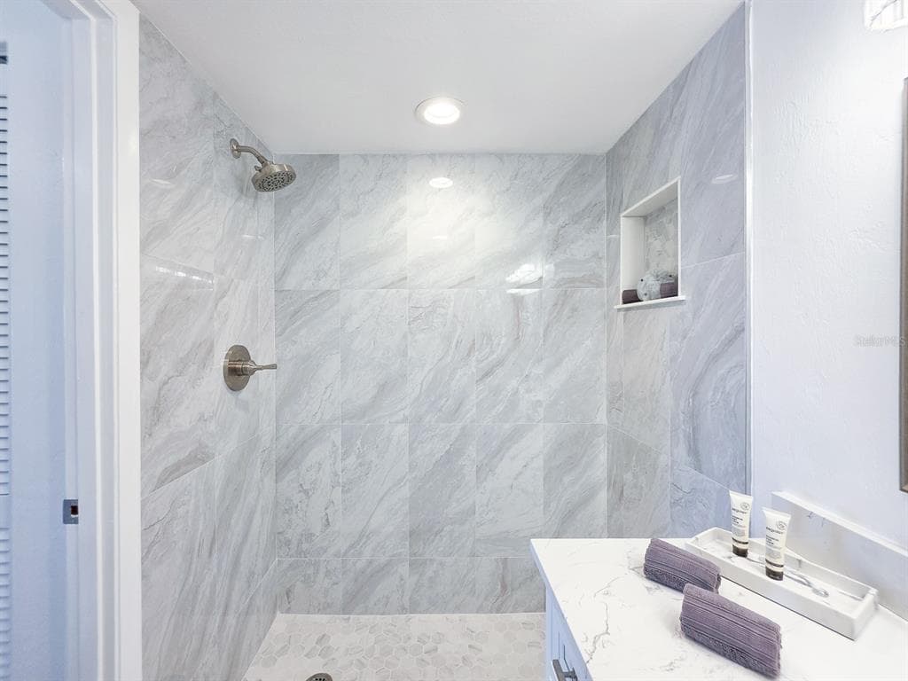 3606 S PENINSULA DRIVE 614 photo 23