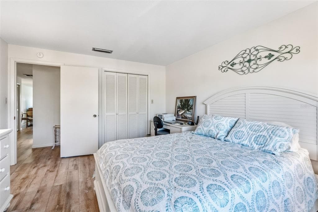 6750 GULF OF MEXICO DRIVE 152 photo 15