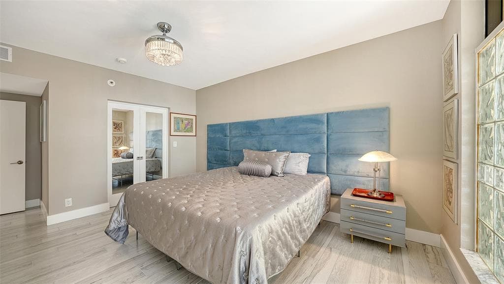 2120 HARBOURSIDE DRIVE 623 photo 16