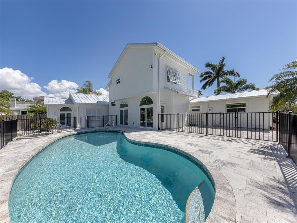 212 SUNRISE DRIVE photo 15